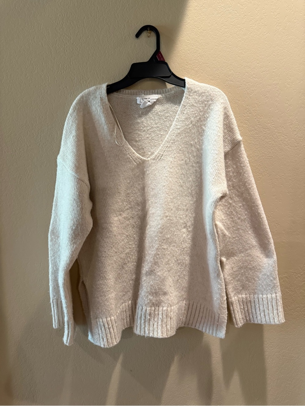 For The Republic Cream V-Neck Women's Sweater